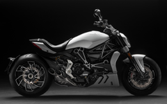 2-Ducati-XDiavel-S_02.jpg 2-Ducati-XDiavel-S_02.jpg