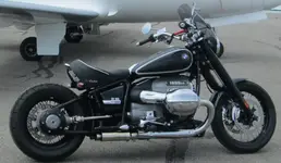 Exhaust.jpg Exhaust.jpg