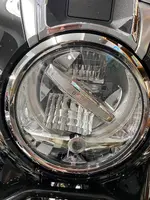 R18 Adaptive Headlight (1).webp