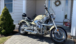 BMW R1200C James Bond BMW ID.jpg