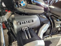 BMWEngineBadge1.jpg