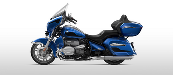 The R 18 Transcontinental in Racing Blue Metallic/Black Storm Metallic