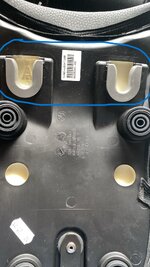 the seat on installation side.jpg
