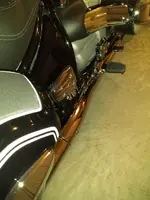 Footpegs_on_2022R18TCFE_002a.webp