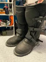 boots2.webp