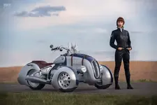 BMW-R18-Trike-Shif-Custom-4-768x512.jpg BMW-R18-Trike-Shif-Custom-4-768x512.jpg