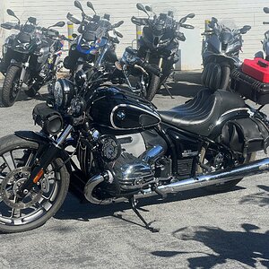 Media 'R18-6-18-25-1.jpg' in category 'BMW R18 Photos'